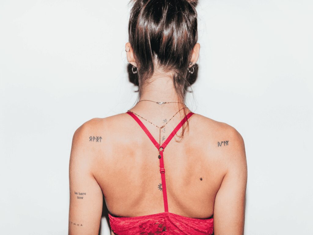 CanIWorkOutWithaNewPiercingorTattoo-a7bc57ed629f41fd9ed81cd616563696