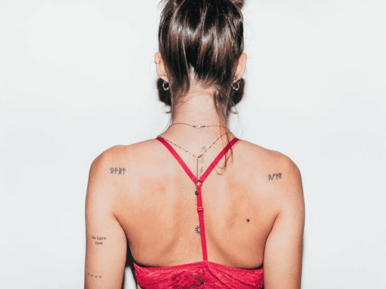 CanIWorkOutWithaNewPiercingorTattoo-a7bc57ed629f41fd9ed81cd616563696