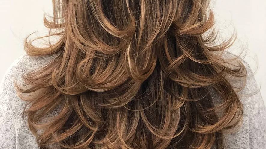 A-Complete-Guide-on-Layered-vs-Non-Layered-Hair-5