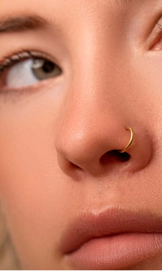 the-pros-and-cons-of-getting-a-nose-piercing-462639